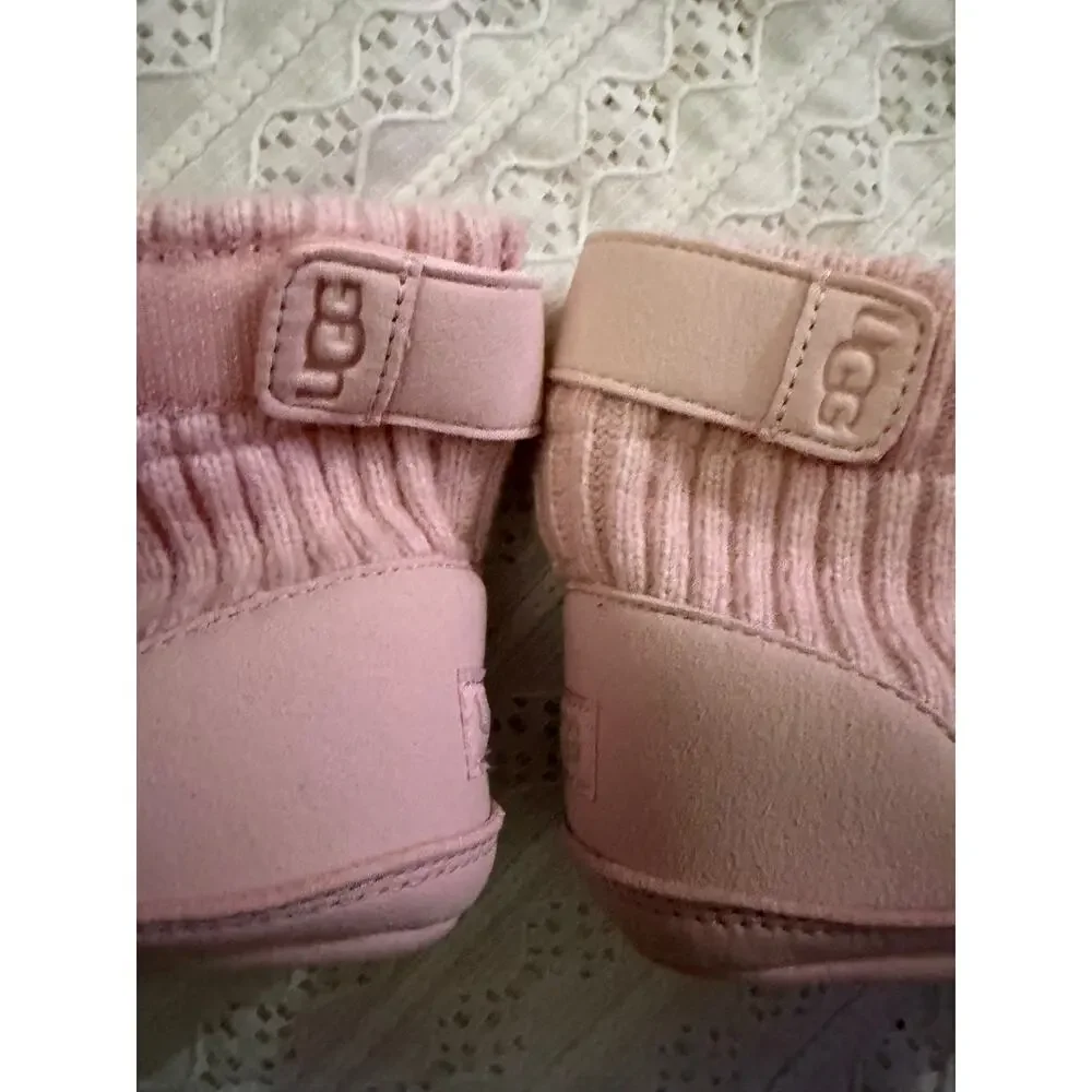 UGG Bixbee Baby Booties Pink Knit Slip On Infant Size 4/5 Soft Sole